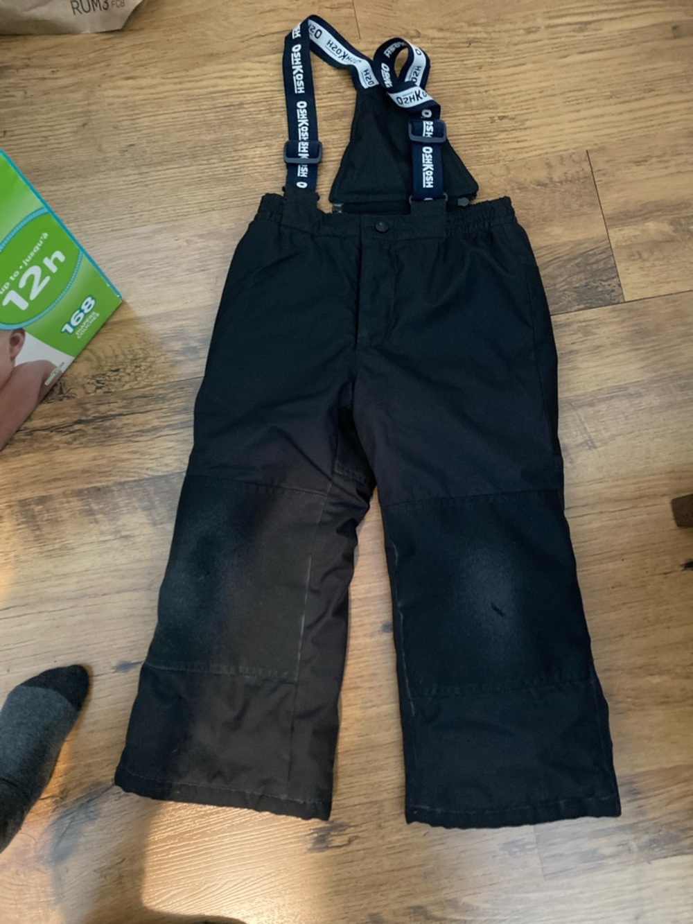 2/$5 Kids 5T OshKosh Snowpants - bib-style